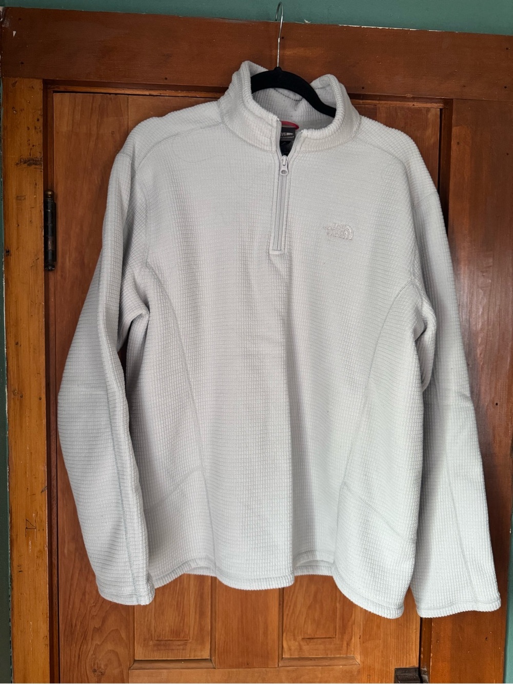 The North Face Men’s Quarter-Zip Fleece Pullover